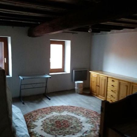 Martin Villa Saint-Gal-sur-Sioule Bagian luar foto