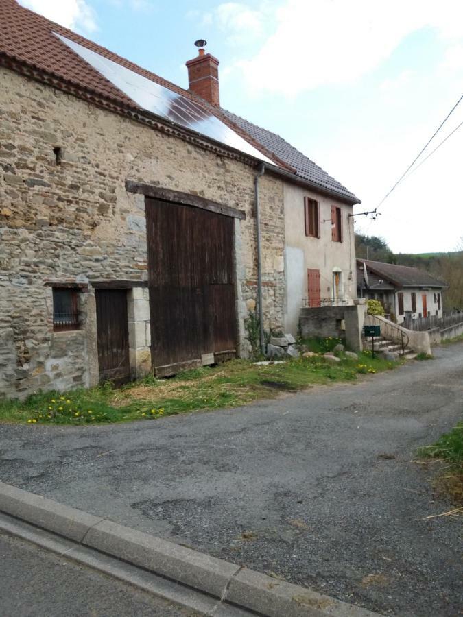 Martin Villa Saint-Gal-sur-Sioule Bagian luar foto